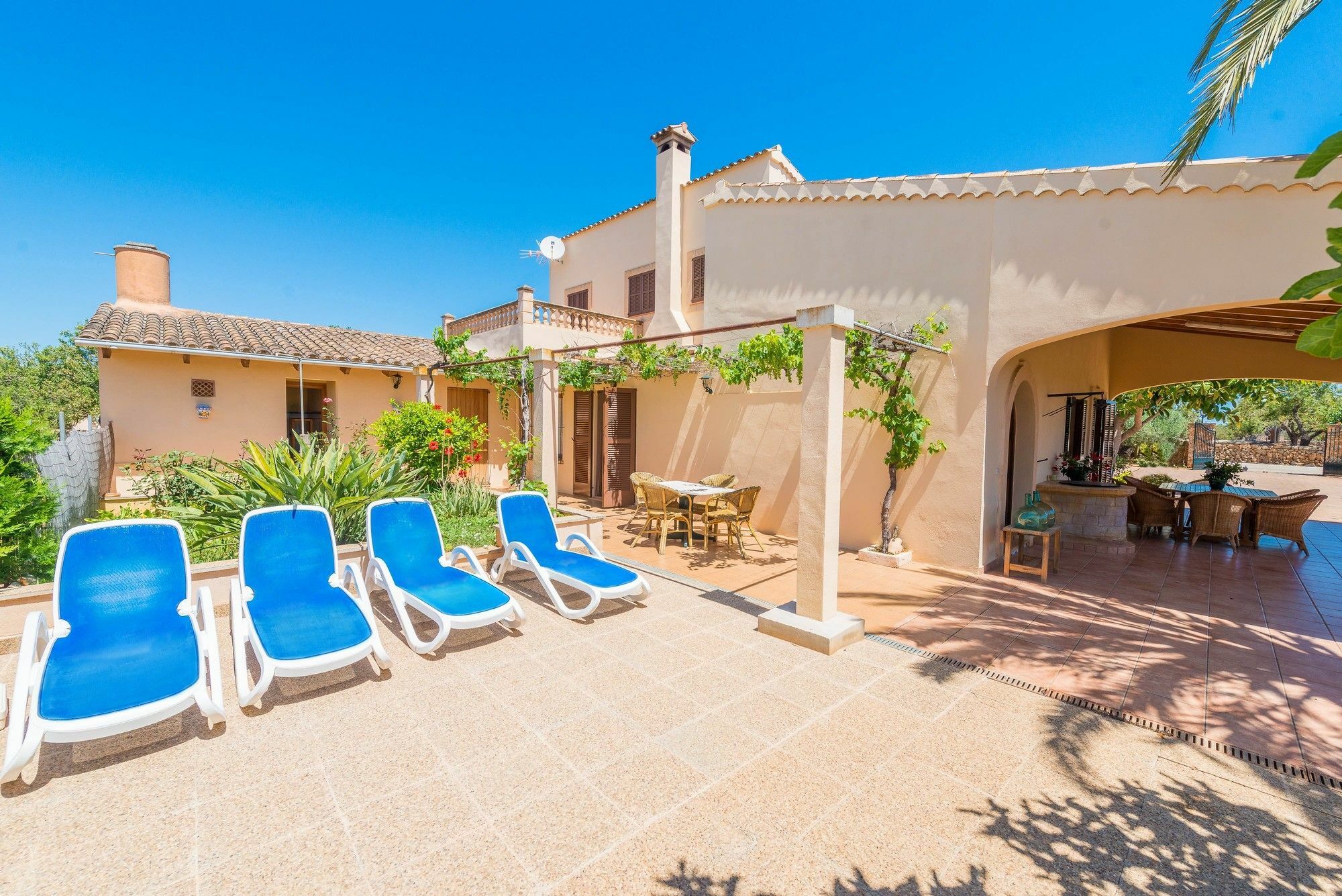 Clau De Sol Villa Can Picafort  Exterior photo